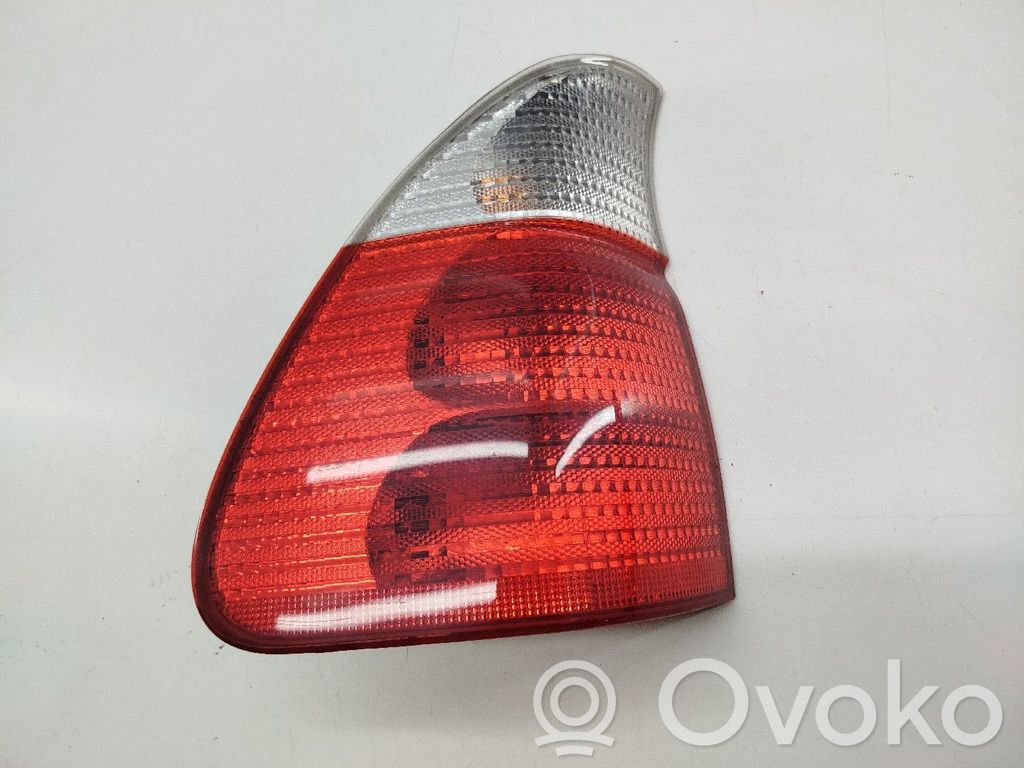 Tailgate rear/tail lights   690209309