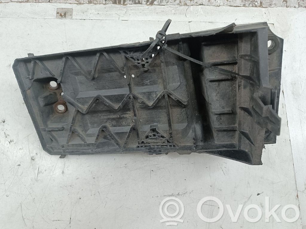 Variklis   1462998080,DANIFICADA