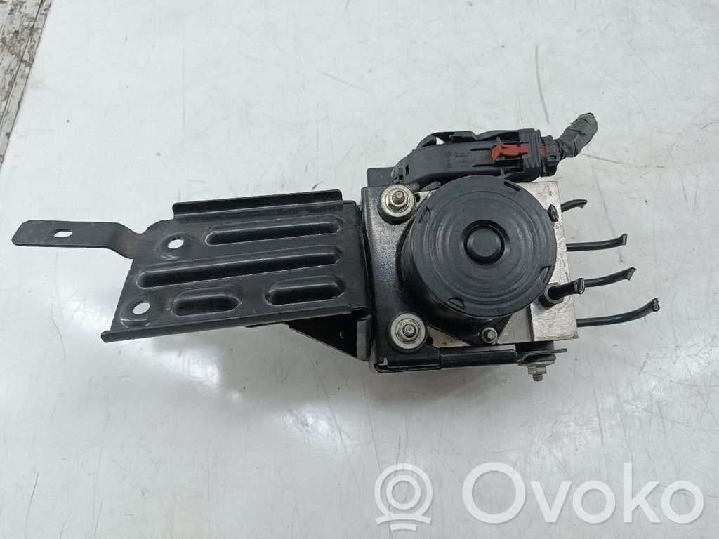 Volkswagen Polo V 6R ABS Pump 