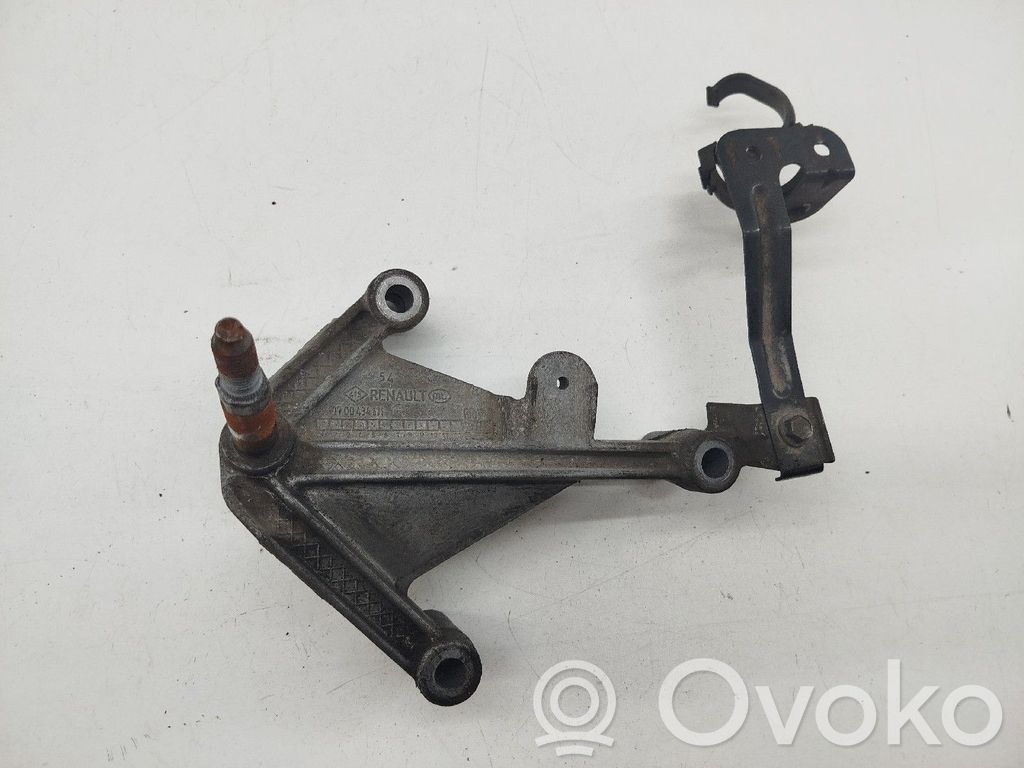 Renault Clio II Engine mount bracket 