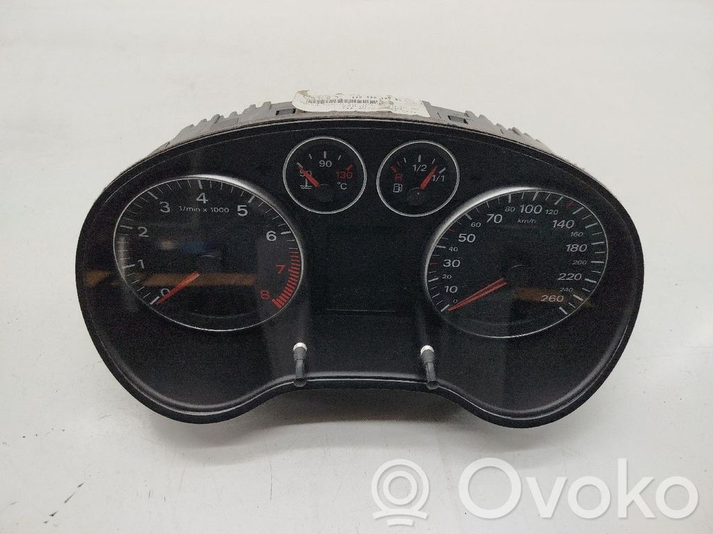 Audi A3 S3 8P Speedometer (instrument cluster) 