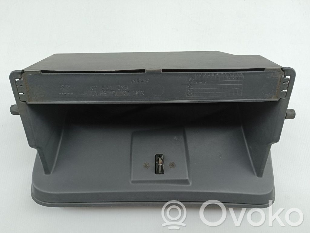 Daewoo Lanos Espacio portaobjetos/reposabrazos 