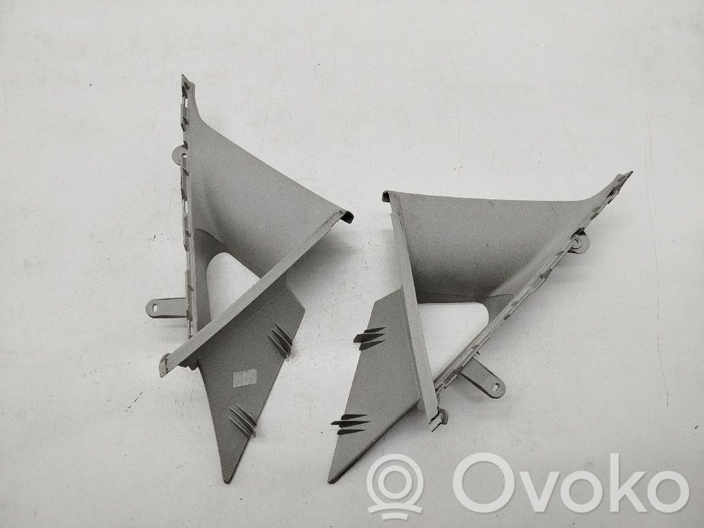 Katto   5P0868224,5P0868223