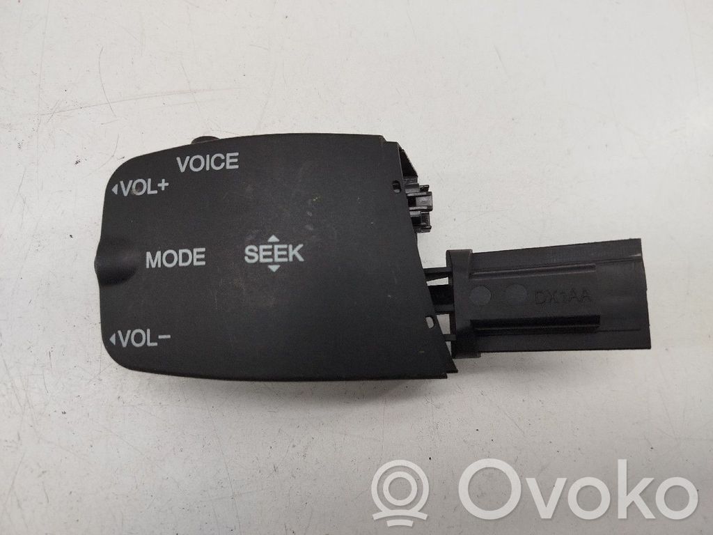 Ford Focus C-MAX Unidad delantera de radio/CD/DVD/GPS 
