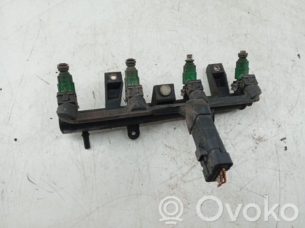 Citroen Saxo Polttoainepääputki 