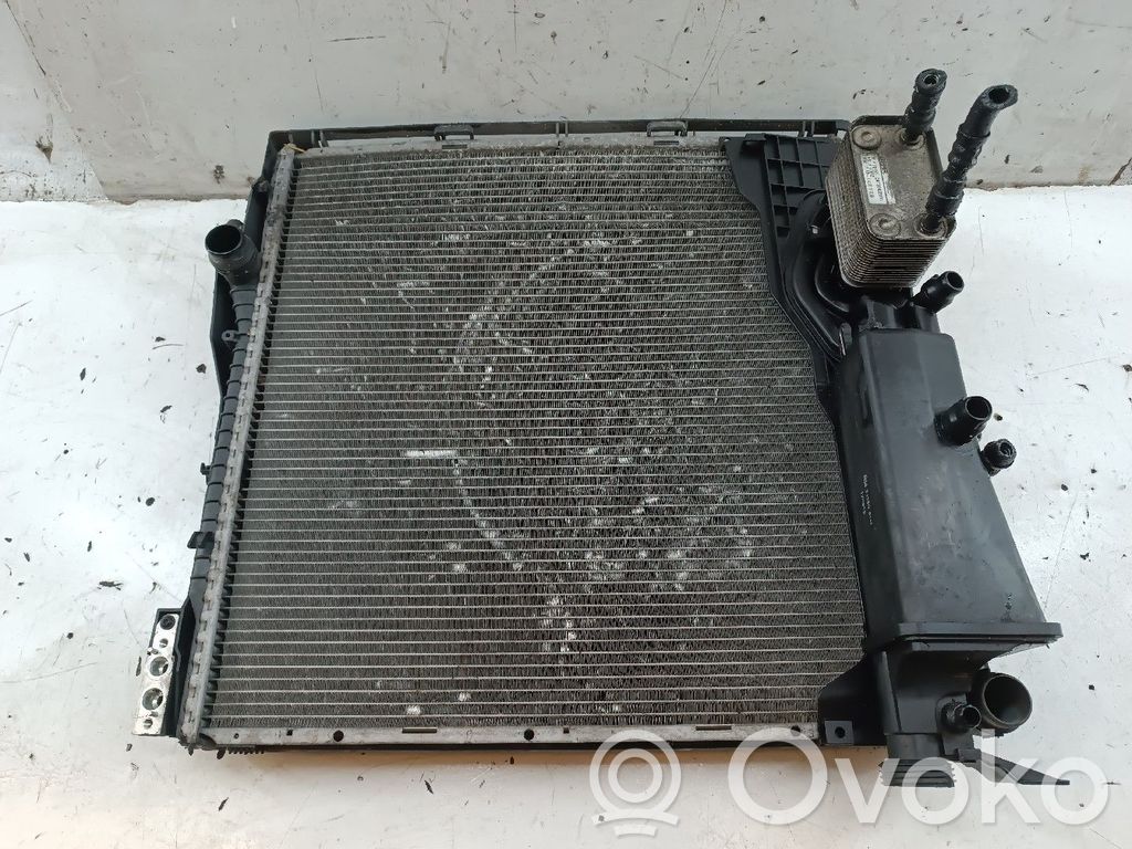Coolant radiator   1710143909908