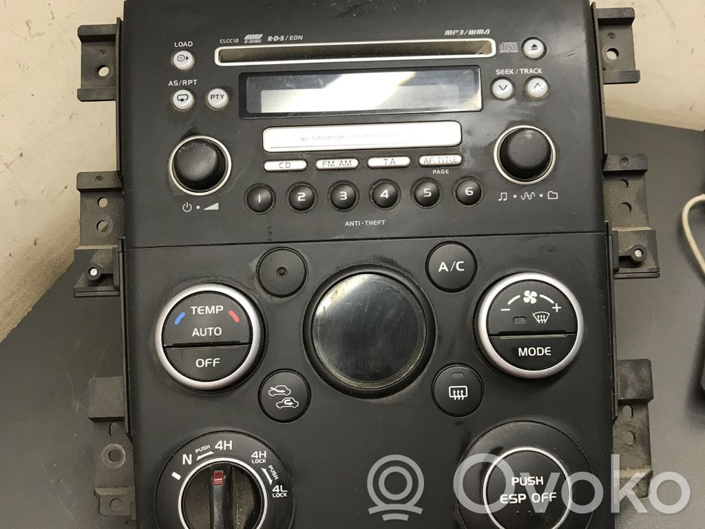 Suzuki Grand Vitara II Panel / Radioodtwarzacz CD/DVD/GPS 