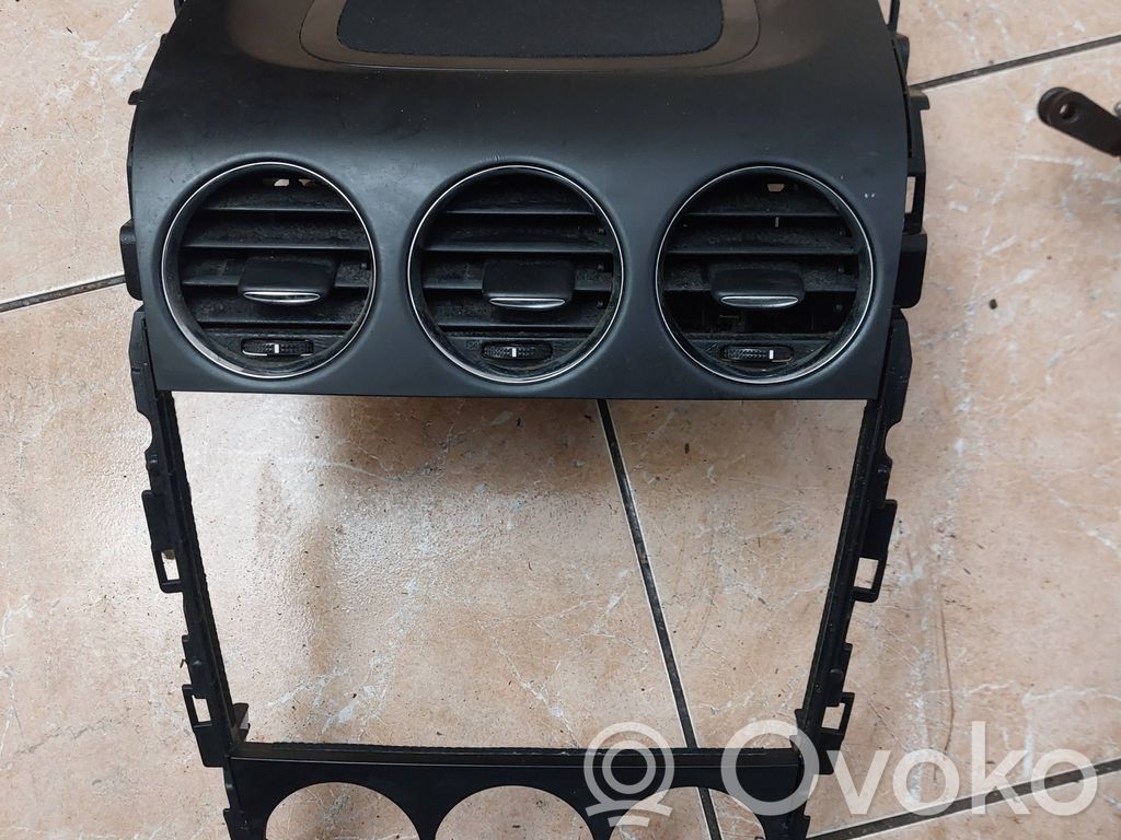 Mazda CX-7 Dash center air vent grill 