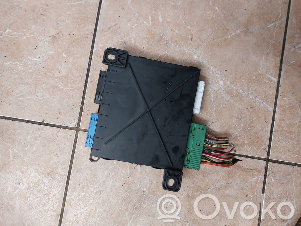 Mini One - Cooper R50 - 53 Module de contrôle carrosserie centrale 