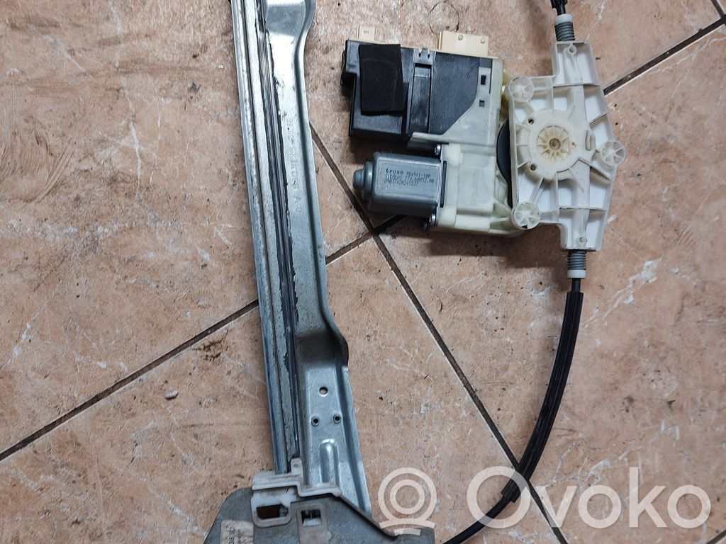 Citroen C4 I Macara ușă față cu motor 