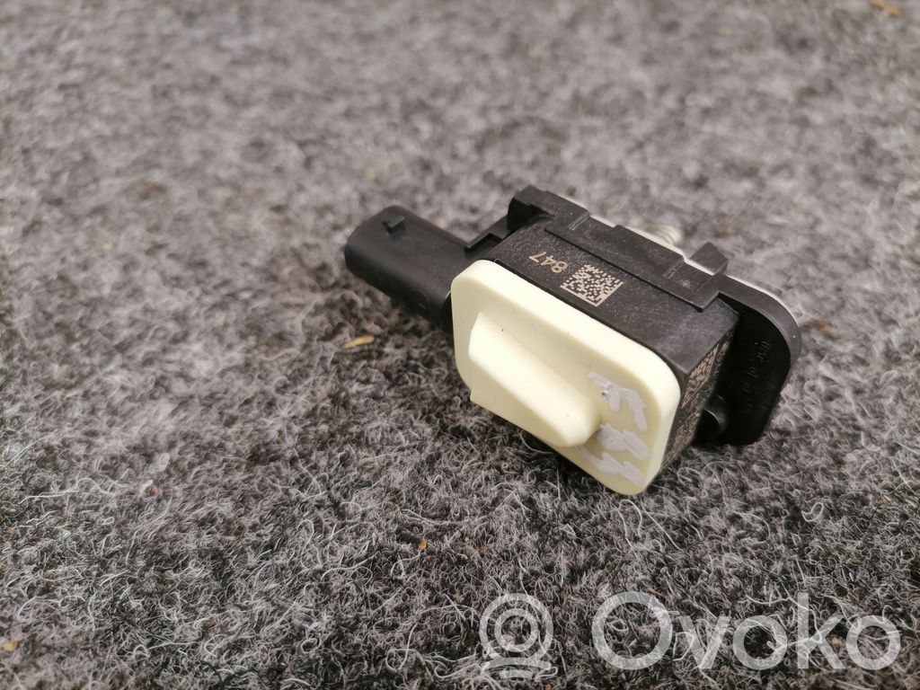BMW 4 F32 F33 Czujnik uderzenia Airbag 