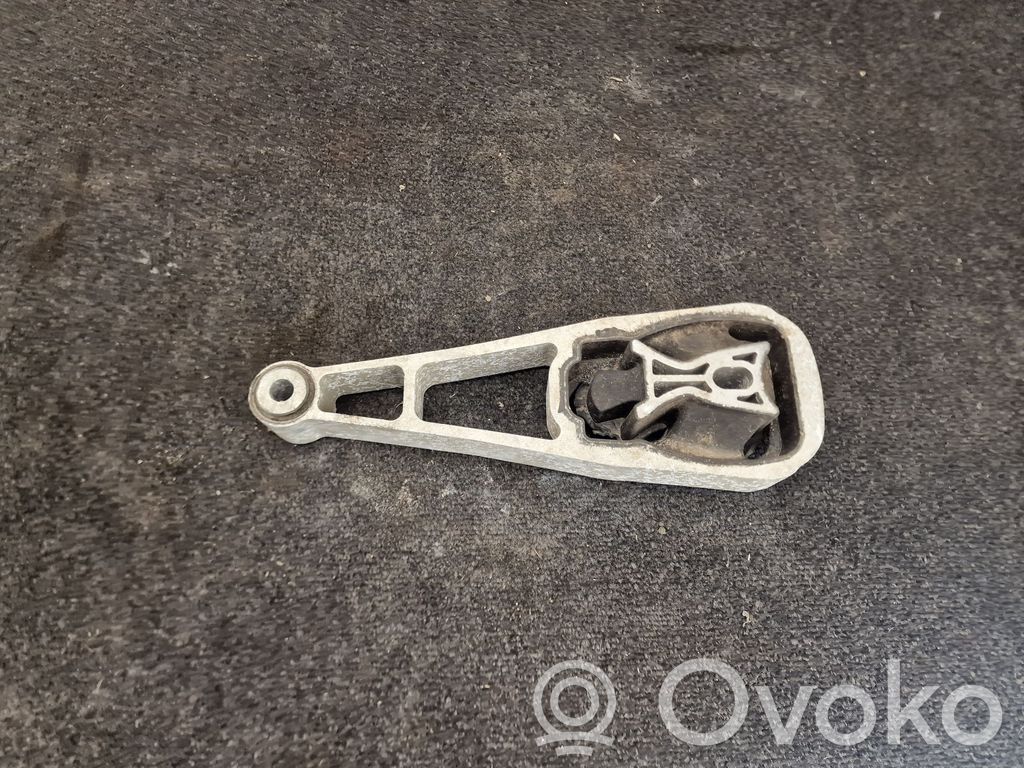 Land Rover Range Rover Evoque L551 Engine mount bracket 