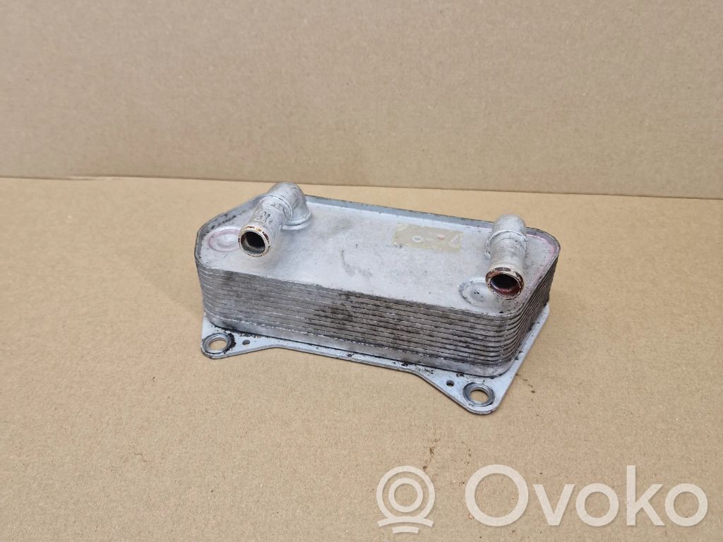 Volkswagen PASSAT B7 Gearbox / Transmission oil cooler 