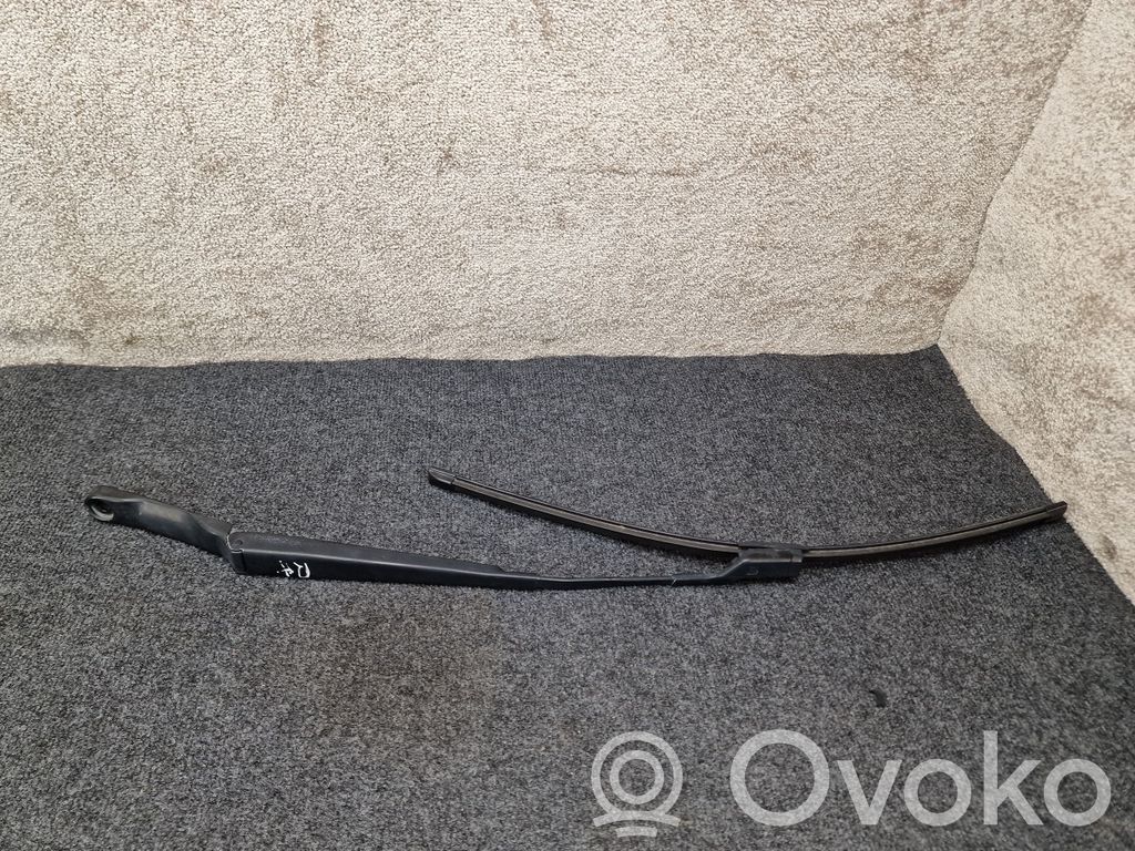 Opel Astra J Ramię wycieraczki szyby przedniej / czołowej 