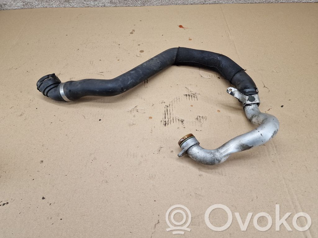 Audi A8 S8 D4 4H Engine coolant pipe/hose 