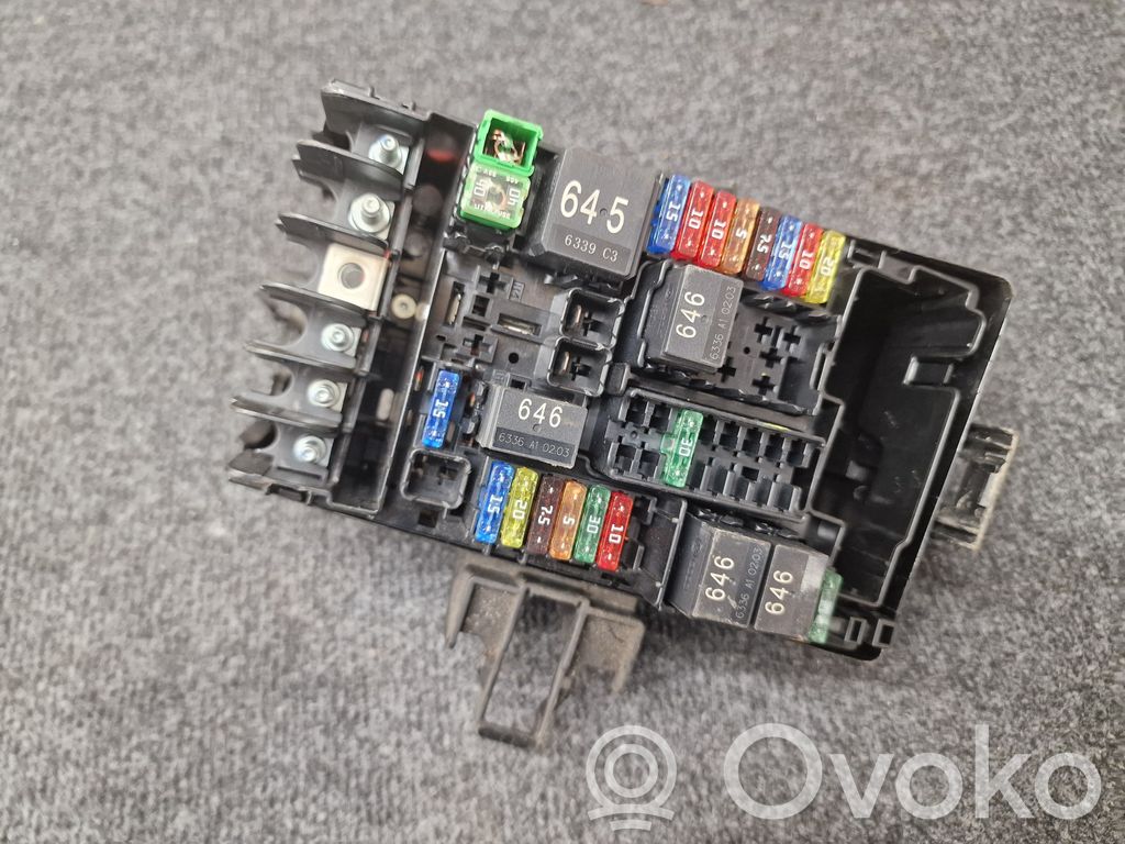 Audi A3 S3 8V Módulo de fusible 