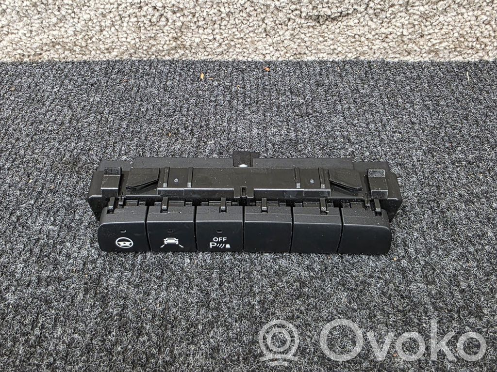 Mercedes-Benz C W205 Interruptor del sensor de aparcamiento (PDC) 