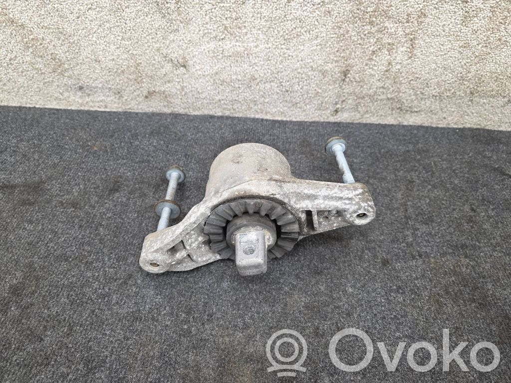 Maserati Levante Engine mount bracket 
