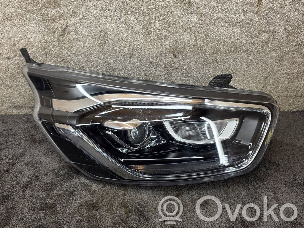 Ford Tourneo Custom Headlight/headlamp 