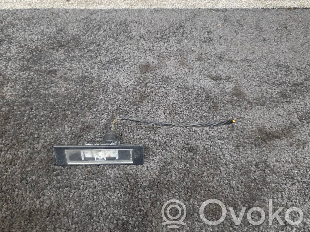 BMW 1 F20 F21 Éclairage de plaque d'immatriculation 
