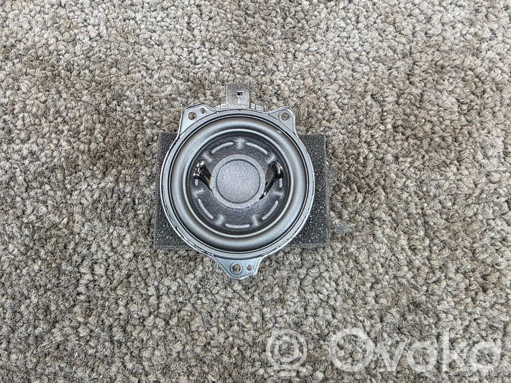 Tesla Model Y Enceinte haute fréquence de porte avant 
