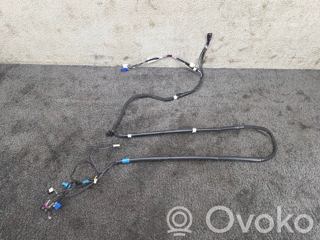 Tesla Model Y Otros cableados 