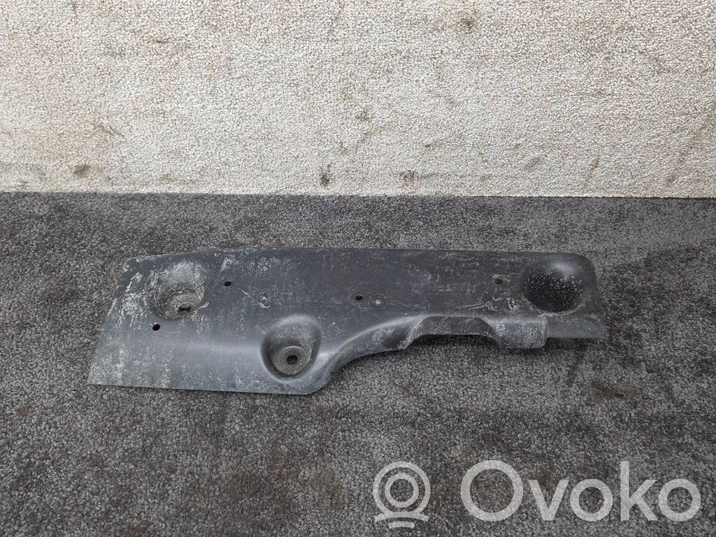 Citroen Berlingo Kita dugno detalė 