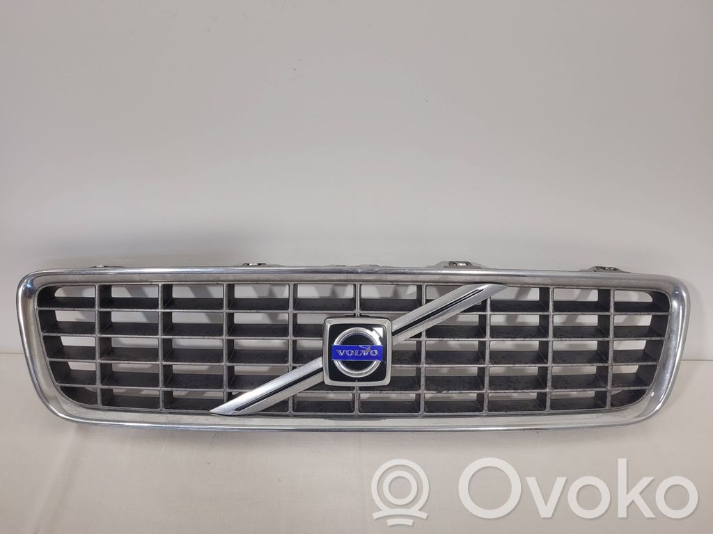 Front grill   8659947