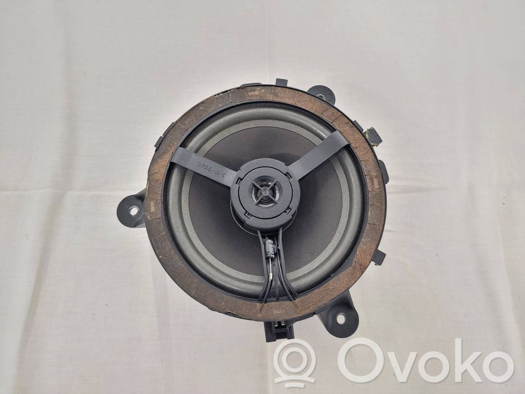 Volvo XC90 Difuzor ușă spate 