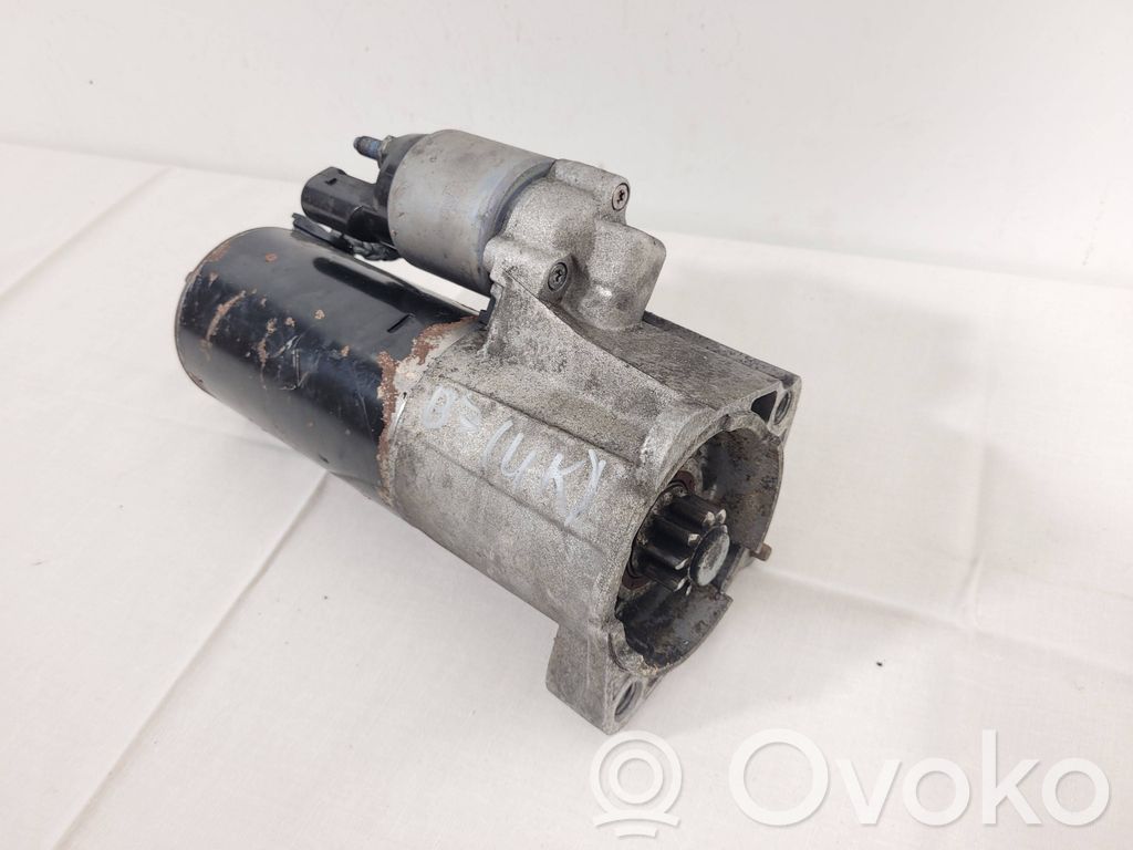 Audi A4 S4 B7 8E 8H Starteris 