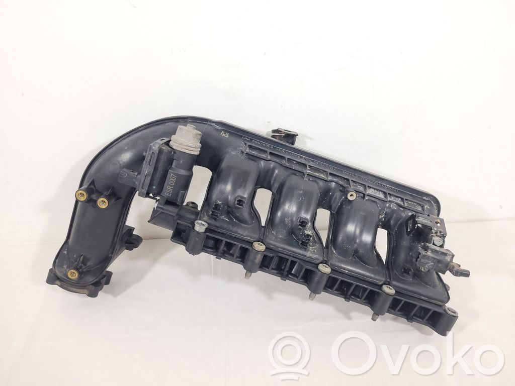 Opel Astra J Colector de admisión 