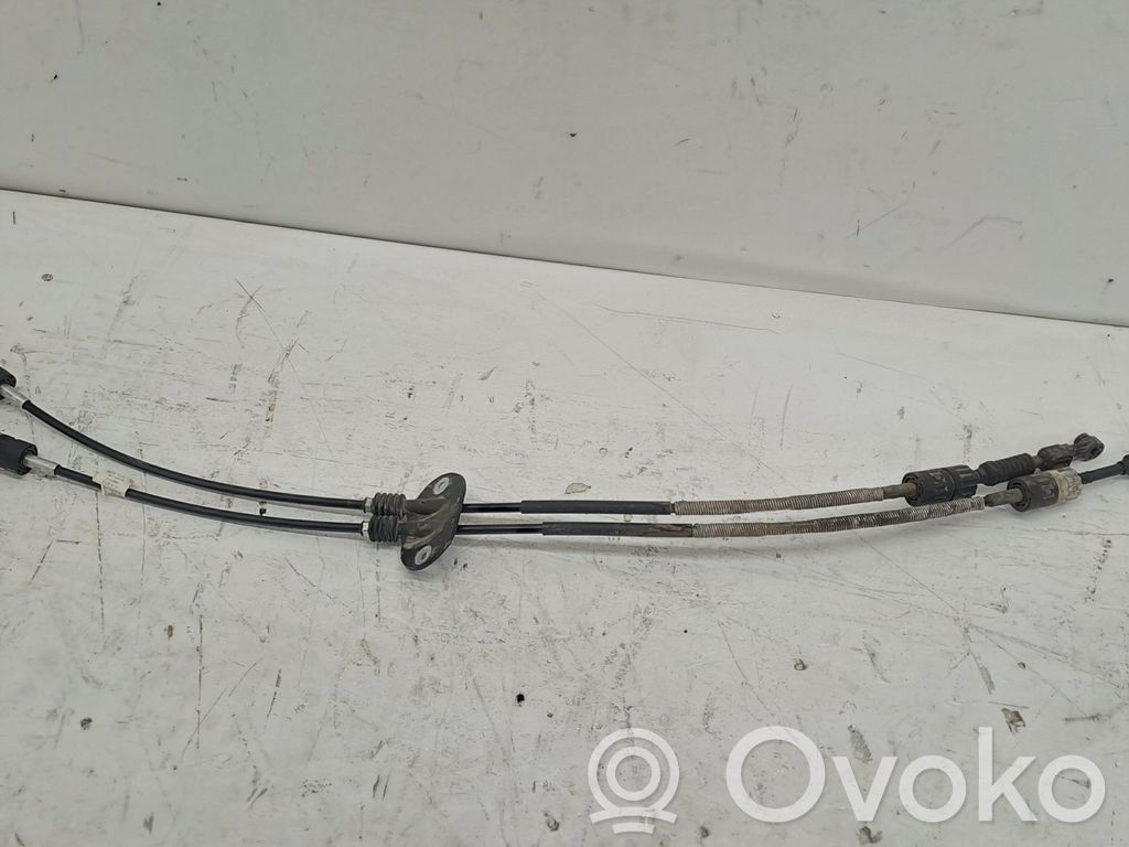 Ford C-MAX I Gear shift cable linkage 