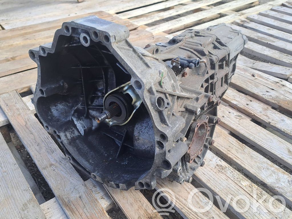 Audi A4 S4 B7 8E 8H Manualna 6-biegowa skrzynia biegów 