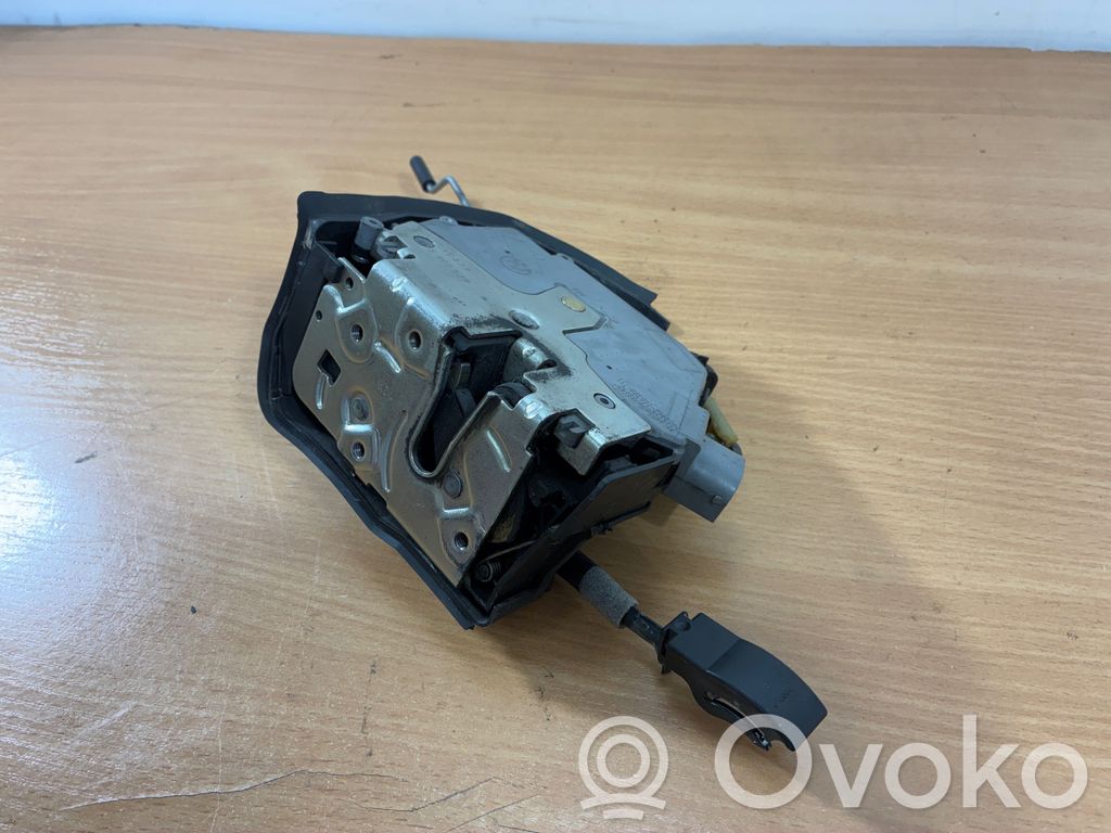 BMW X5 E53 Front door lock 