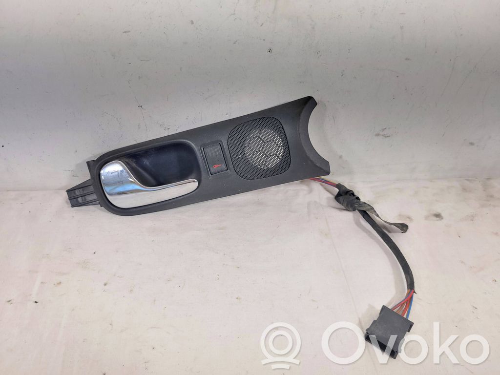 Audi A4 S4 B5 8D Manecilla interna puerta delantera 