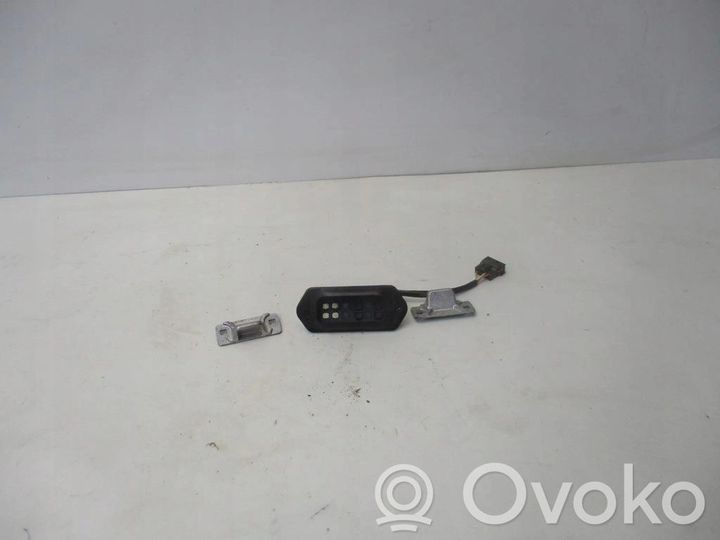 Renault Kangoo II Czujnik otwarcia drzwi 