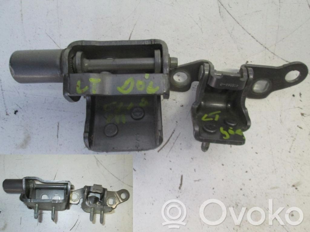 Renault Clio III Zawiasy drzwi tylnych / Komplet 