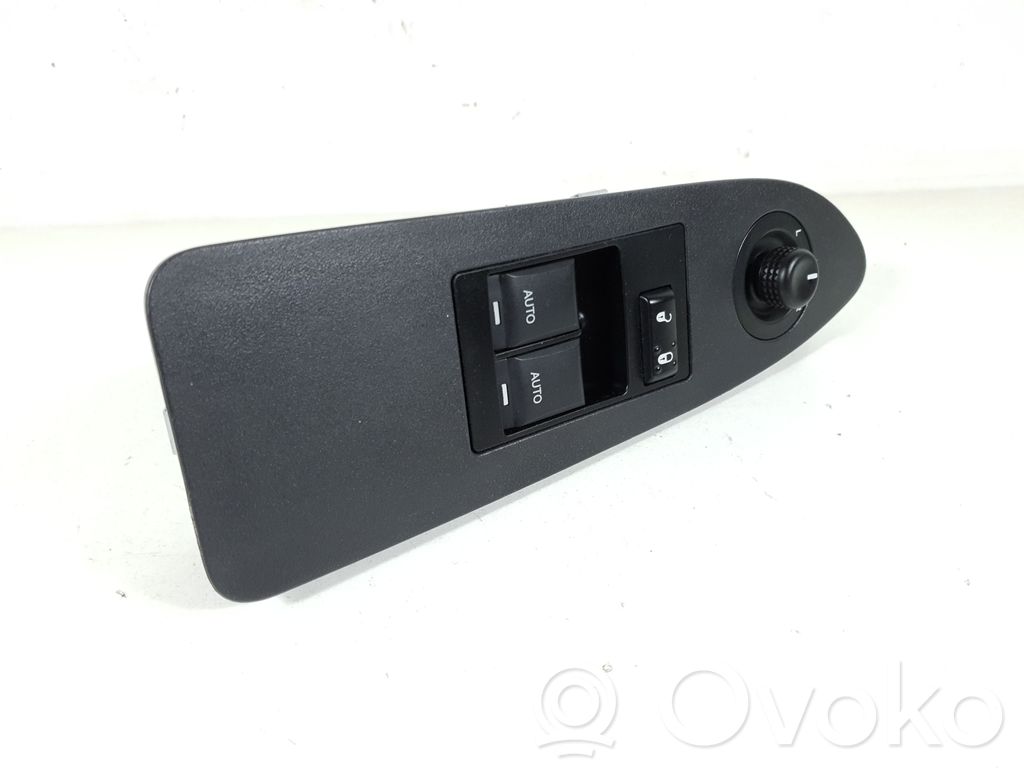 Electric window control switch   04602784AC,056046631AA,1MV651DVAA