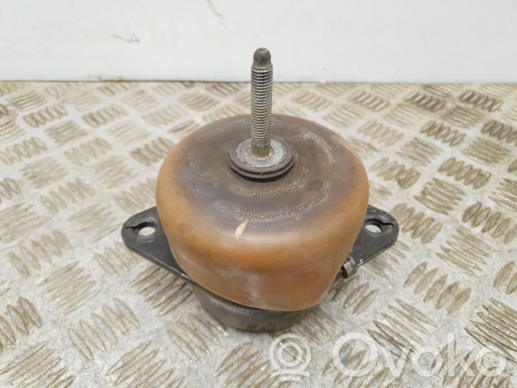 Ford Mustang VI Engine mount bracket 