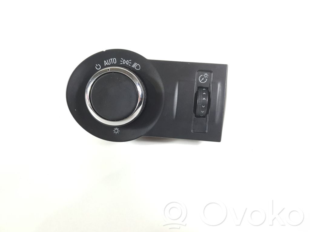 Chevrolet Camaro Interruptor de luz 