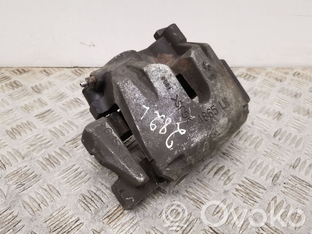 Etujarrusatula   68138843AA,68138844AA
