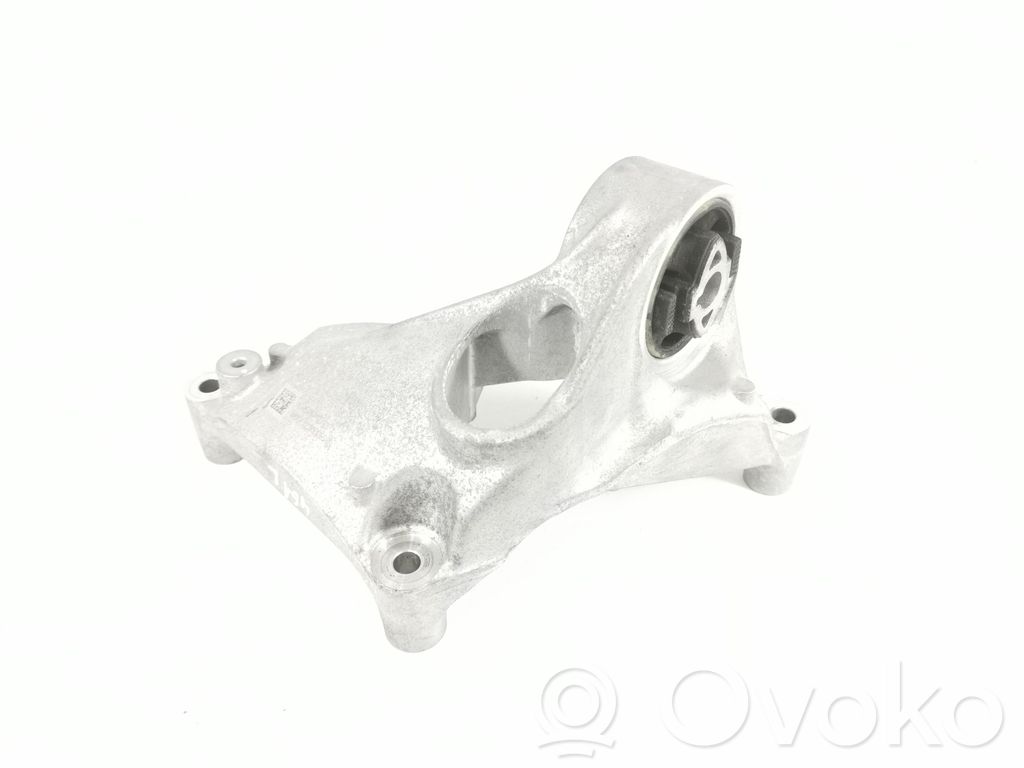 Tesla Model 3 Engine mounting bracket 