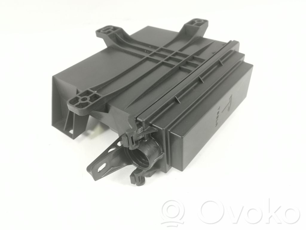 Tesla Model X Comfort/convenience module 