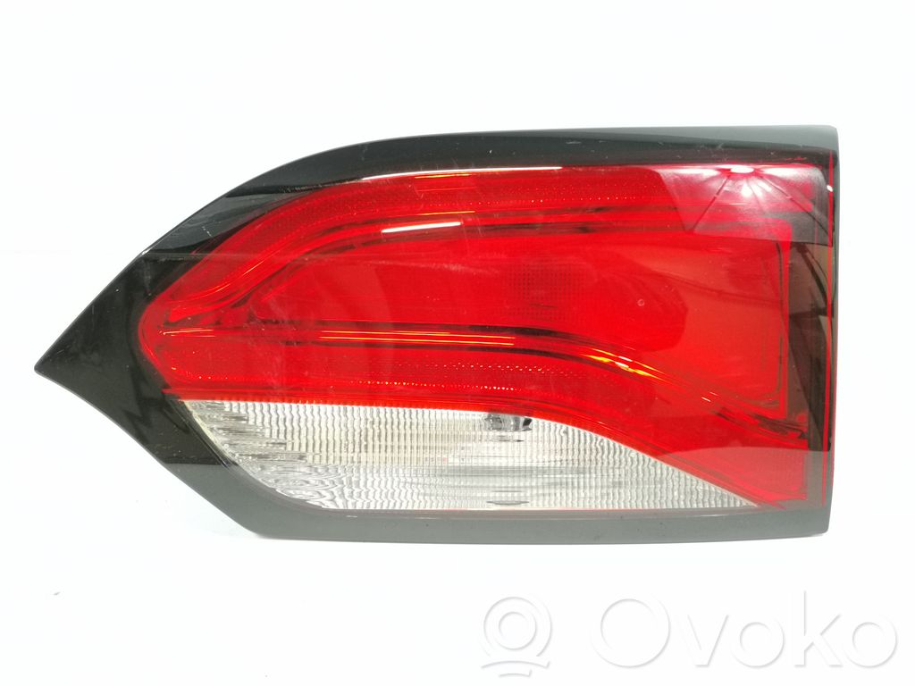 Chrysler Pacifica Takaluukun takavalot 