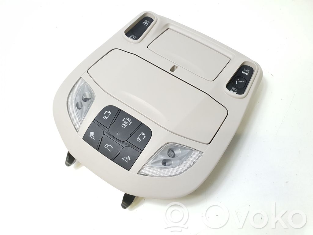 Chrysler Pacifica Front seat light 