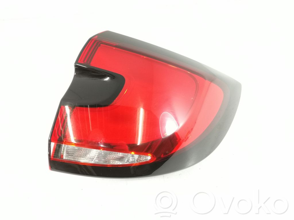 Chrysler Pacifica Rear/tail lights 