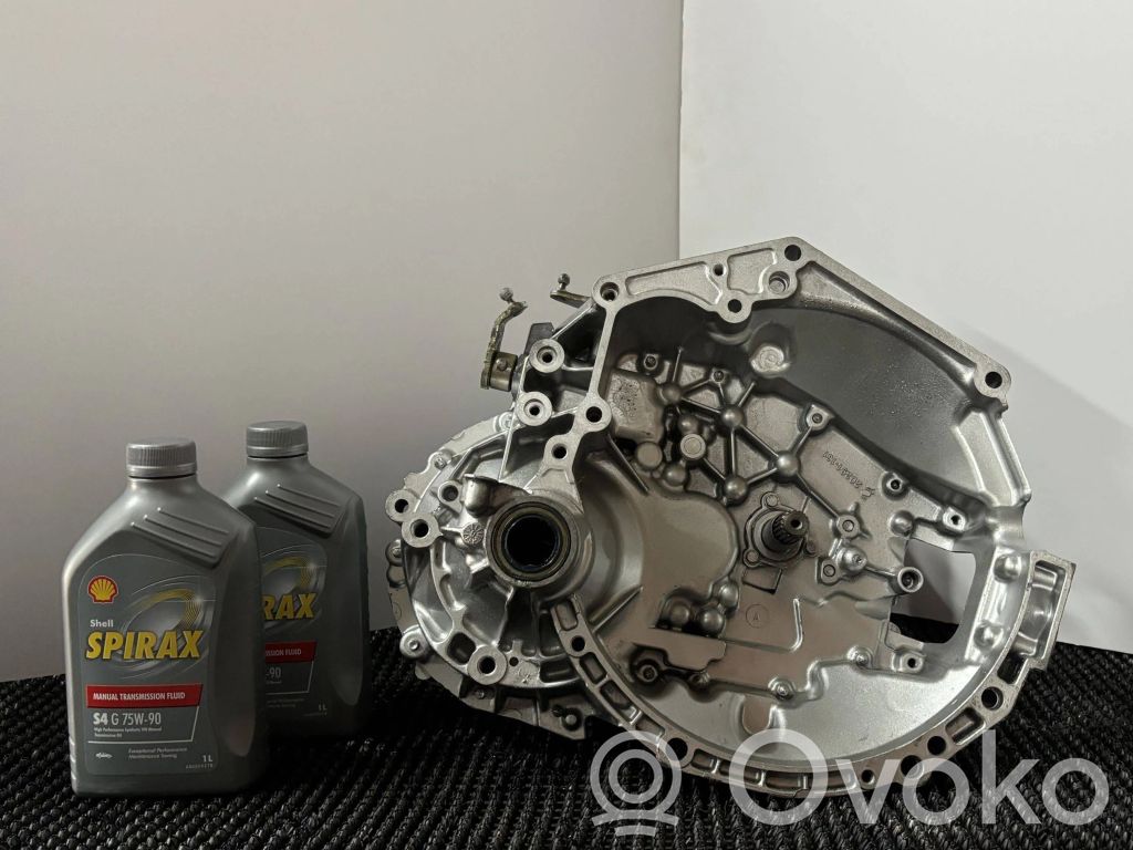 Peugeot 206 Manual 5 speed gearbox 