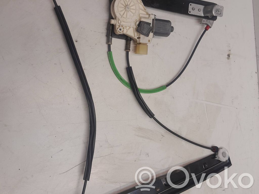 Ford Mondeo MK IV Front door window regulator motor 