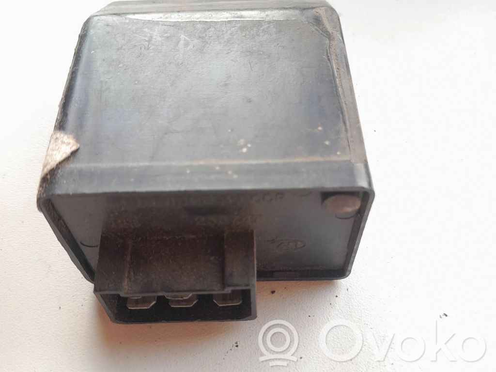 Hazard warning light relay