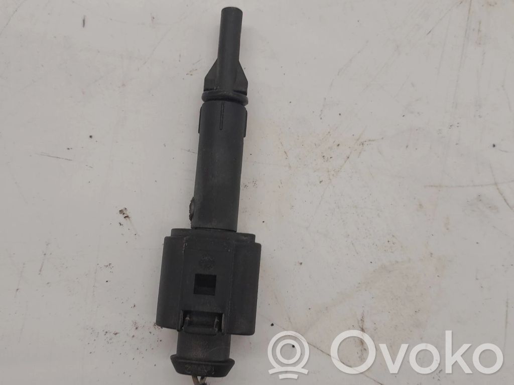 Interior temperature sensor   1J0973722,3995,2713996,1076012,1111419,1458685,1H0955681,1J0820803A,1J0820803B,1J0820803L,1J0820803N,1J0820803NX,1J0820805,1J0820805X,1J0820811A,7H0820803B,7H0820803C,7H0820803D,7H0820803F,7M0820803R,7M3820803B,7M3820803BX,7M3820803C